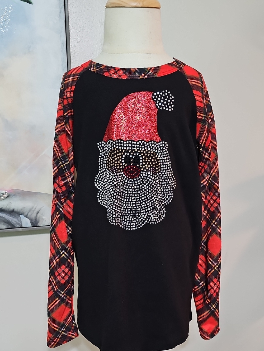 🎅 Prissy Pants Rhinestone Santa Raglan Shirt 4T